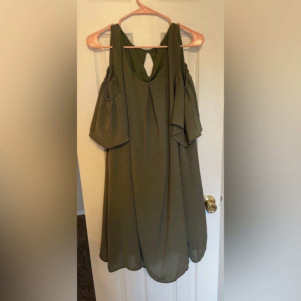 As U Wish | Cold Shoulder Shift Dress
